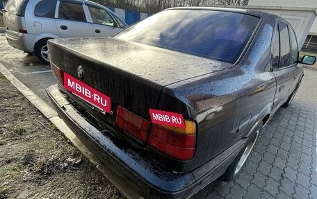 BMW 5 серия, 1992 год, 250 000 рублей, 3 фотография
