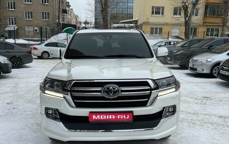 Toyota Land Cruiser 200, 2019 год, 10 500 000 рублей, 1 фотография