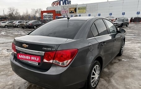 Chevrolet Cruze II, 2011 год, 960 000 рублей, 5 фотография