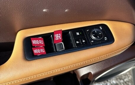 Lexus RX IV рестайлинг, 2018 год, 4 950 000 рублей, 12 фотография
