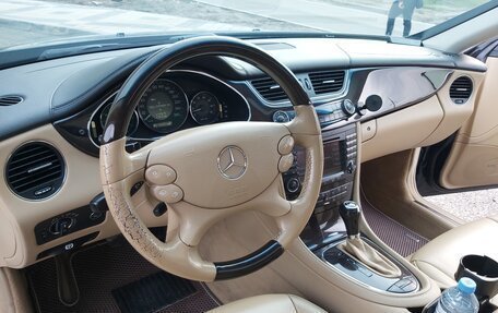 Mercedes-Benz CLS, 2007 год, 1 700 000 рублей, 10 фотография