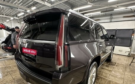 Cadillac Escalade IV, 2016 год, 5 200 000 рублей, 18 фотография