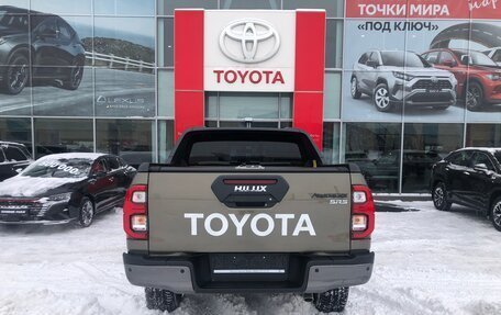 Toyota Hilux VIII, 2023 год, 7 100 000 рублей, 6 фотография