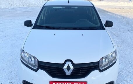 Renault Logan II, 2017 год, 1 100 000 рублей, 1 фотография