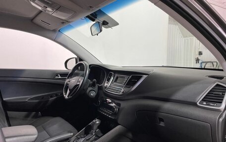 Hyundai Tucson III, 2018 год, 2 410 000 рублей, 11 фотография