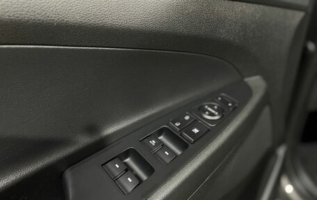 Hyundai Tucson III, 2018 год, 2 410 000 рублей, 22 фотография