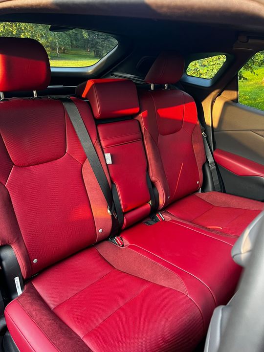 Lexus RX IV рестайлинг, 2023 год, 10 500 000 рублей, 22 фотография