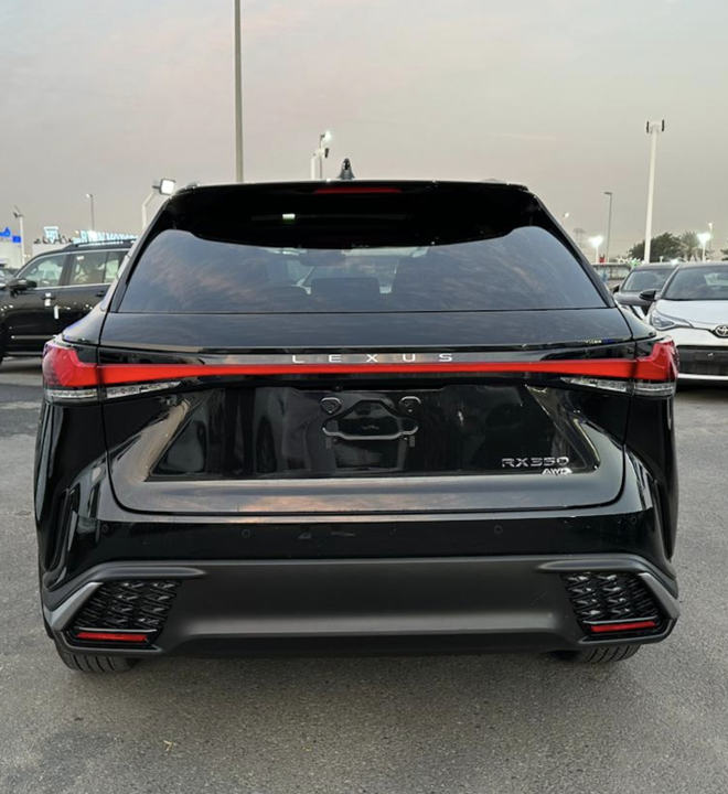 Lexus RX IV рестайлинг, 2022 год, 9 300 000 рублей, 7 фотография