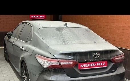 Toyota Camry, 2018 год, 3 800 000 рублей, 5 фотография