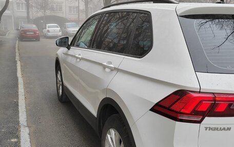 Volkswagen Tiguan II, 2020 год, 2 850 000 рублей, 6 фотография