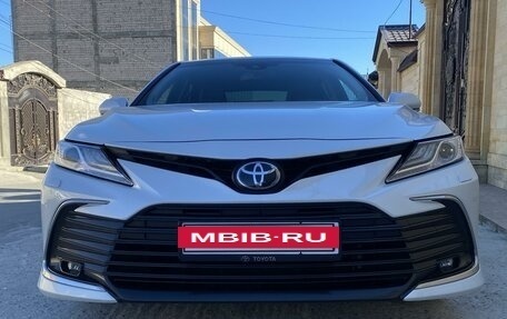 Toyota Camry, 2021 год, 3 649 000 рублей, 9 фотография