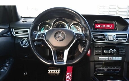 Mercedes-Benz E-Класс, 2013 год, 2 300 000 рублей, 16 фотография