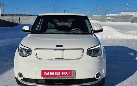 KIA Soul EV I, 2017 год, 1 890 000 рублей, 8 фотография
