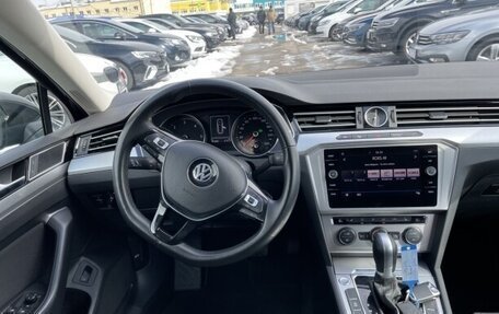 Volkswagen Passat B8 рестайлинг, 2019 год, 1 799 745 рублей, 6 фотография