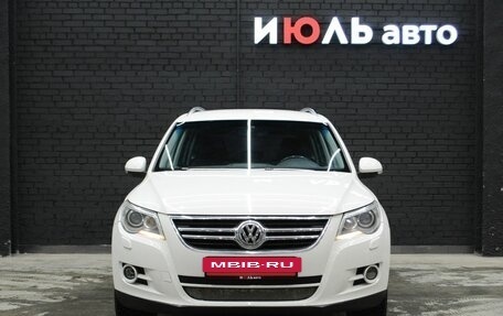 Volkswagen Tiguan I, 2011 год, 1 370 000 рублей, 2 фотография