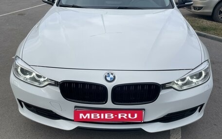 BMW 3 серия, 2012 год, 1 700 000 рублей, 21 фотография