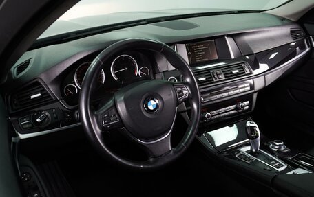 BMW 5 серия, 2014 год, 1 890 000 рублей, 12 фотография
