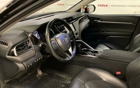 Toyota Camry, 2018 год, 3 298 000 рублей, 11 фотография