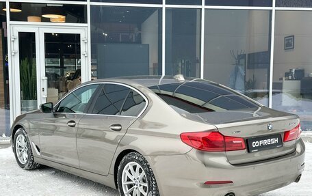 BMW 5 серия, 2018 год, 3 270 000 рублей, 2 фотография