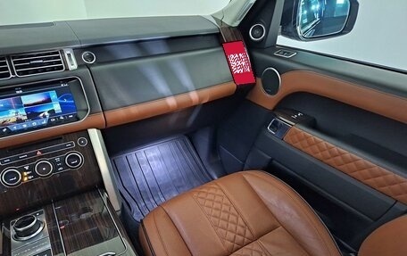 Land Rover Range Rover IV рестайлинг, 2017 год, 5 797 000 рублей, 10 фотография
