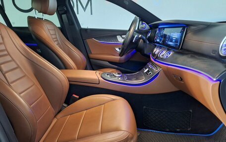 Mercedes-Benz E-Класс, 2017 год, 3 957 000 рублей, 6 фотография