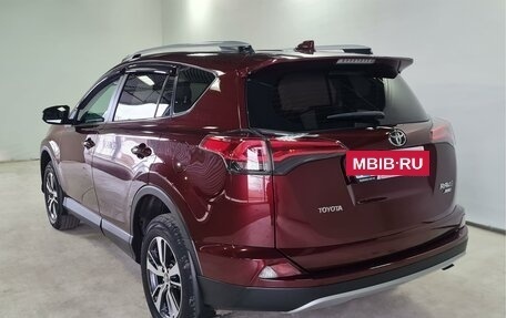 Toyota RAV4, 2018 год, 2 750 000 рублей, 7 фотография