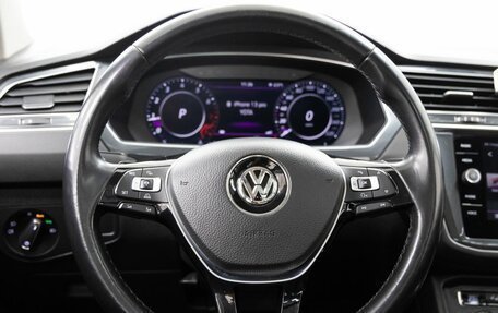 Volkswagen Tiguan II, 2018 год, 3 448 000 рублей, 16 фотография