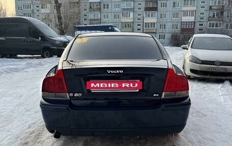 Volvo S60 III, 2004 год, 850 000 рублей, 6 фотография