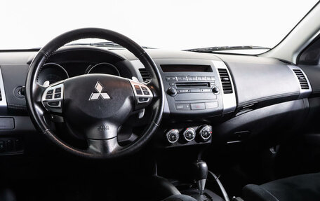 Mitsubishi Outlander III рестайлинг 3, 2012 год, 1 520 000 рублей, 11 фотография