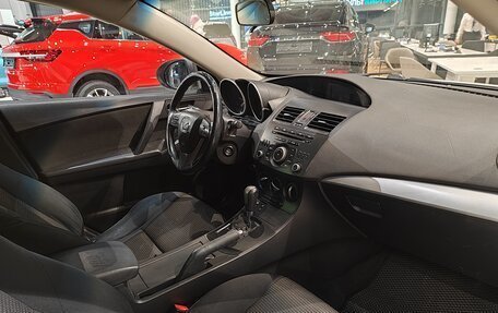 Mazda 3, 2011 год, 1 090 000 рублей, 19 фотография