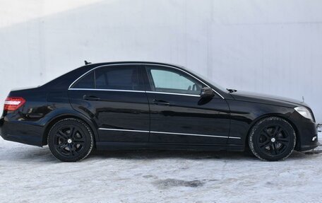 Mercedes-Benz E-Класс, 2011 год, 1 945 000 рублей, 4 фотография