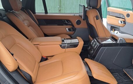 Land Rover Range Rover IV рестайлинг, 2021 год, 10 000 000 рублей, 20 фотография