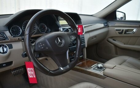 Mercedes-Benz E-Класс, 2011 год, 1 945 000 рублей, 13 фотография