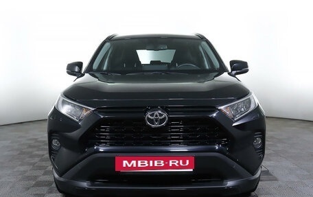 Toyota RAV4, 2020 год, 3 588 000 рублей, 2 фотография