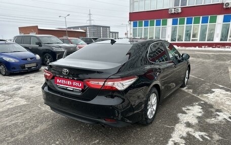 Toyota Camry, 2018 год, 2 150 000 рублей, 4 фотография