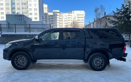 Toyota Hilux VII, 2013 год, 2 570 000 рублей, 10 фотография