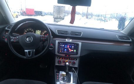 Volkswagen Passat B7, 2012 год, 1 170 000 рублей, 10 фотография