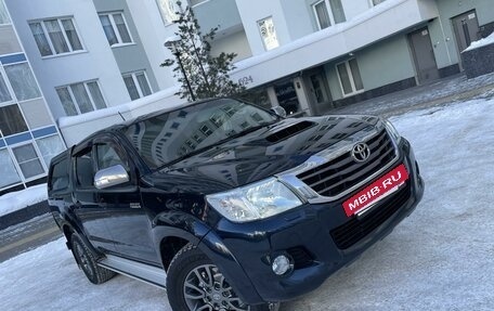 Toyota Hilux VII, 2013 год, 2 570 000 рублей, 2 фотография