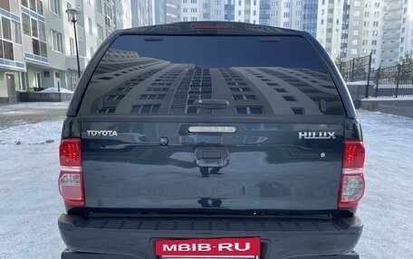 Toyota Hilux VII, 2013 год, 2 570 000 рублей, 12 фотография