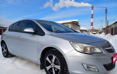 Opel Astra J, 2011 год, 670 000 рублей, 1 фотография