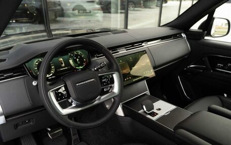Land Rover Range Rover IV рестайлинг, 2024 год, 19 000 000 рублей, 9 фотография