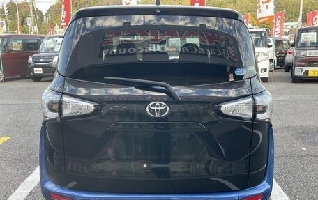 Toyota Sienta II, 2016 год, 1 035 000 рублей, 4 фотография