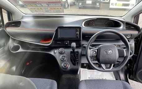 Toyota Sienta II, 2016 год, 1 035 000 рублей, 7 фотография