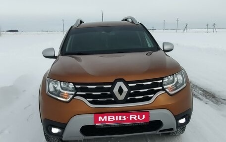 Renault Duster, 2021 год, 2 400 000 рублей, 2 фотография