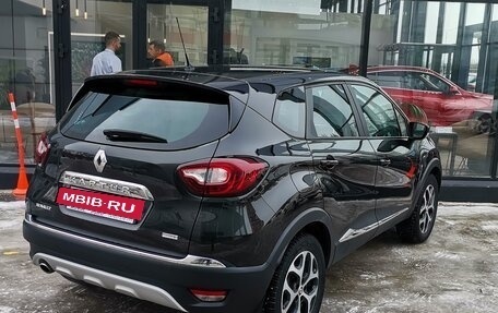Renault Kaptur I рестайлинг, 2018 год, 1 754 000 рублей, 5 фотография