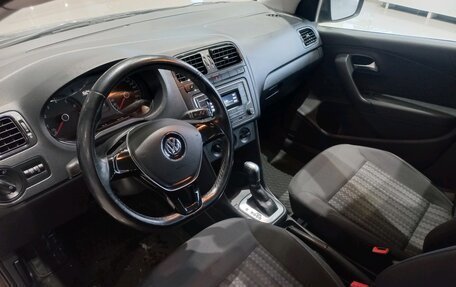 Volkswagen Polo VI (EU Market), 2016 год, 1 285 000 рублей, 8 фотография