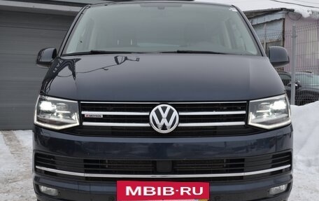 Volkswagen Multivan T6 рестайлинг, 2018 год, 5 295 000 рублей, 8 фотография