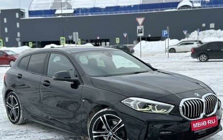 BMW 1 серия, 2019 год, 2 450 000 рублей, 6 фотография