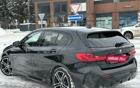 BMW 1 серия, 2019 год, 2 450 000 рублей, 5 фотография