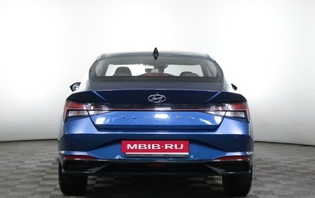 Hyundai Elantra, 2020 год, 2 220 000 рублей, 6 фотография